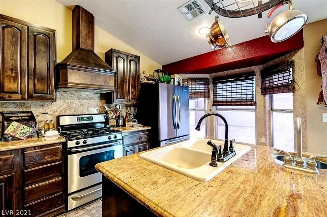 Dom wakacyjny Boho Haus - Three Bedrooms House In Las Vegas